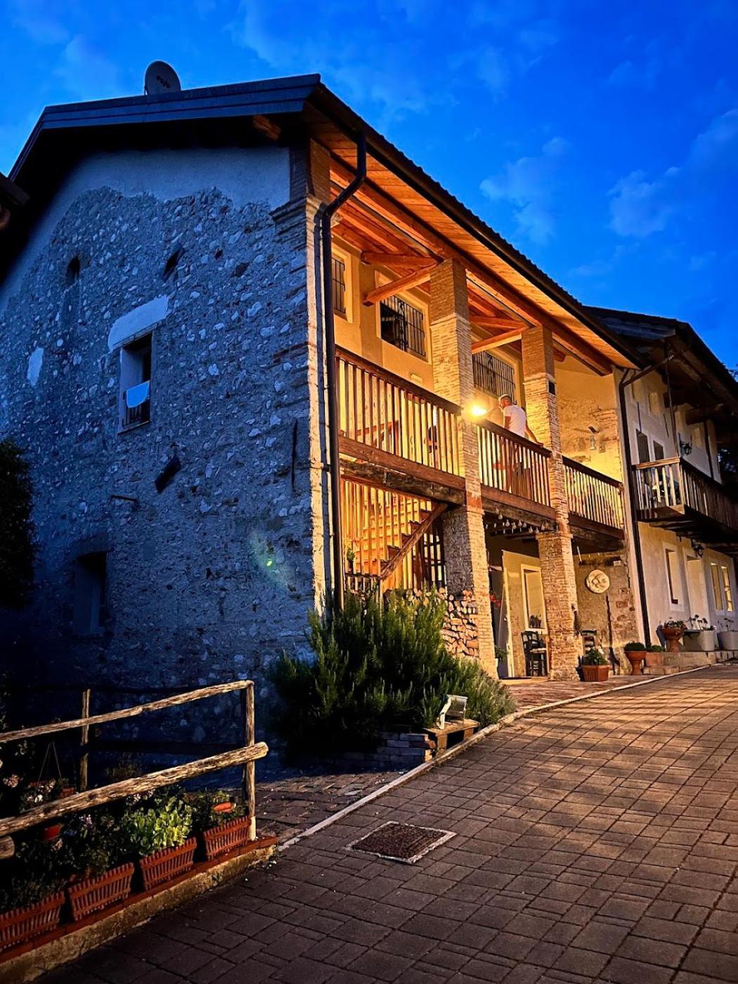 Casa Delle Arti Fattoria Dei Fiori Sospirolo Exterior foto